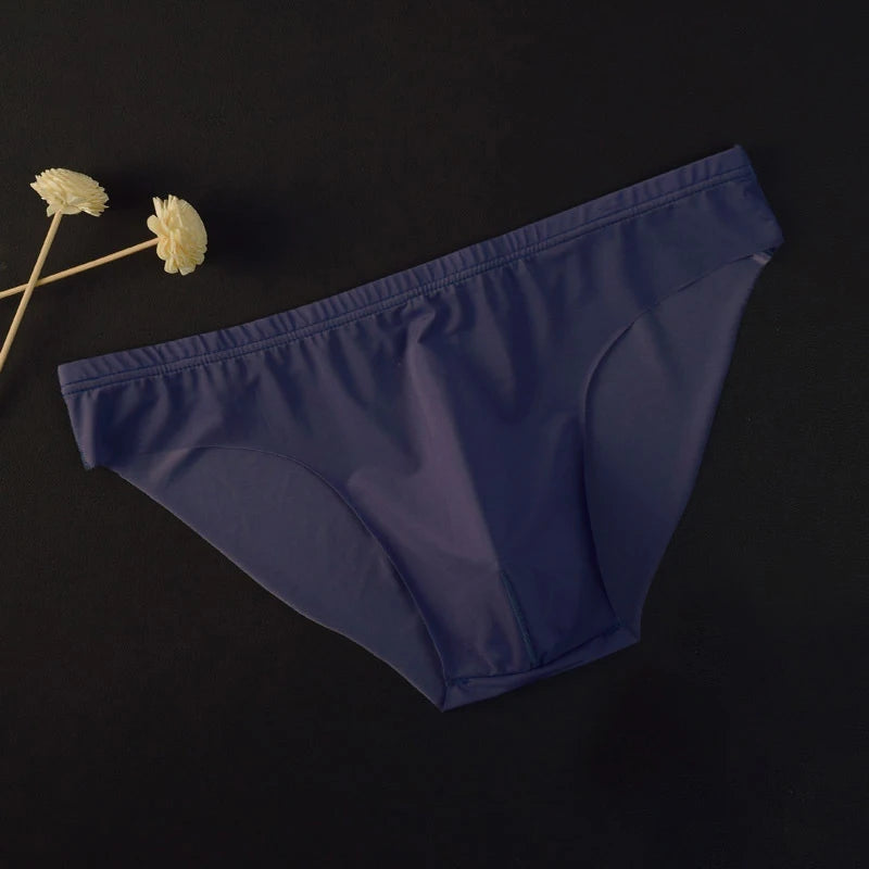 Men's Seamless Thong See-Through Underwear Ultra-Thin Low-Rise Sexy Solid Color Briefs Skin Friendly Soft Elastic Underpants