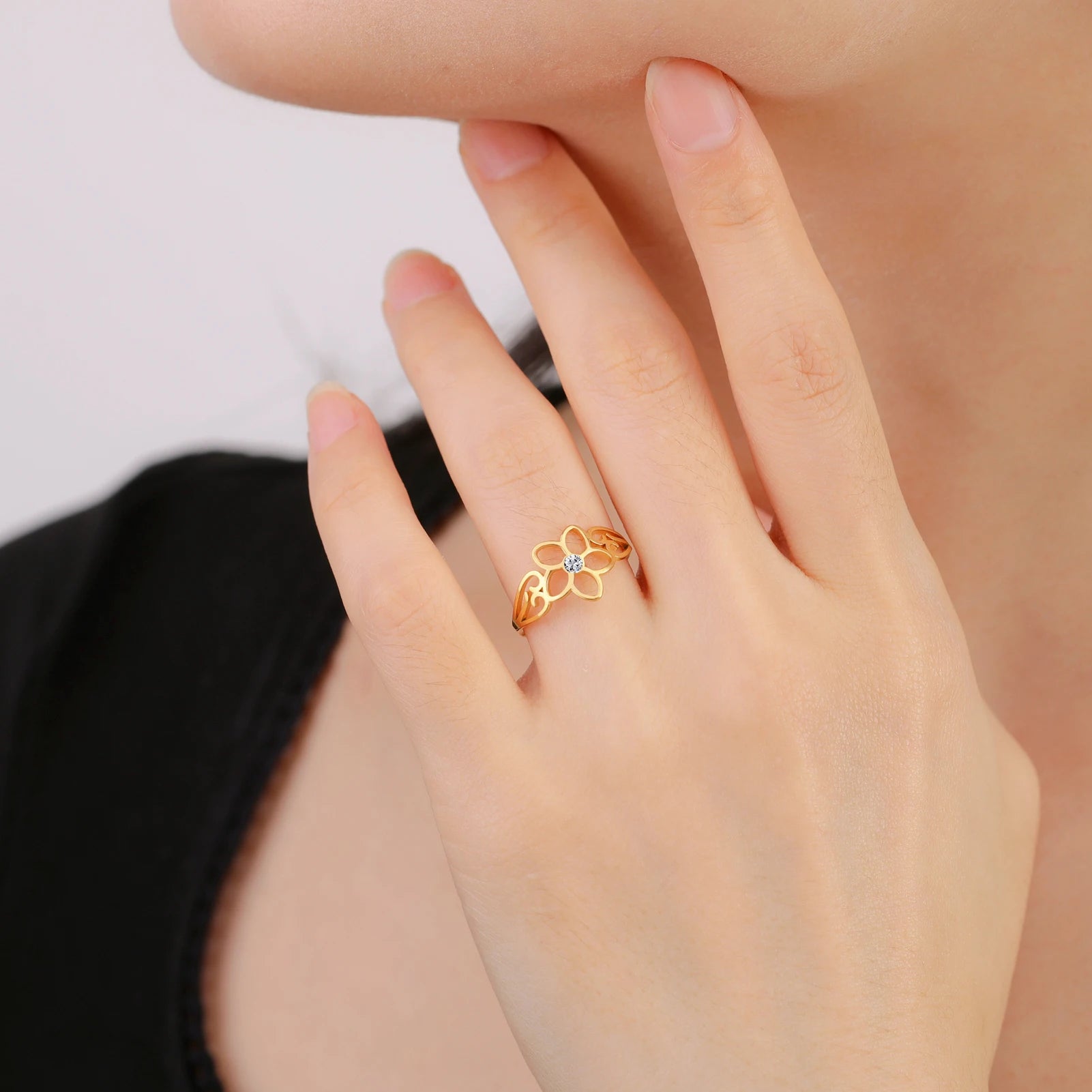 Skyrim Stainless Steel Flower Ring With Clear Zircon Women's Rings Wedding Band Bohemian Jewelry Anniversary Gift Wholesale