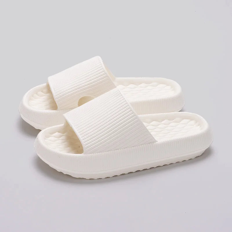 Thick Bottom Cloud Slippers Women Soft Sole Eva Indoor Slides Couple Bathroom Shoes Summer Non-Slip Platform Sandals Flip Flops