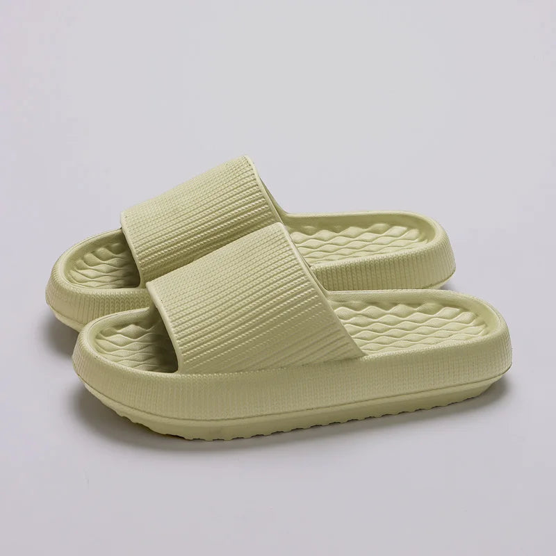 Thick Bottom Cloud Slippers Women Soft Sole Eva Indoor Slides Couple Bathroom Shoes Summer Non-Slip Platform Sandals Flip Flops