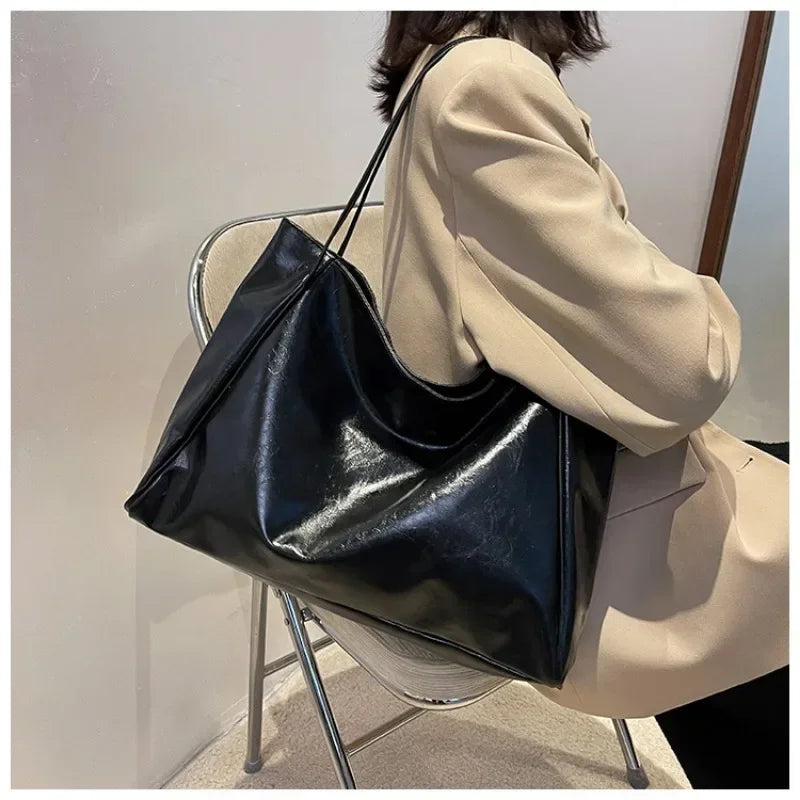Women Tote Bags Fashion Underarm Pouch Large Capacity Soft Pu Shoulder Bag Retro Crossbody Bag Casual Portable Bucket Bag