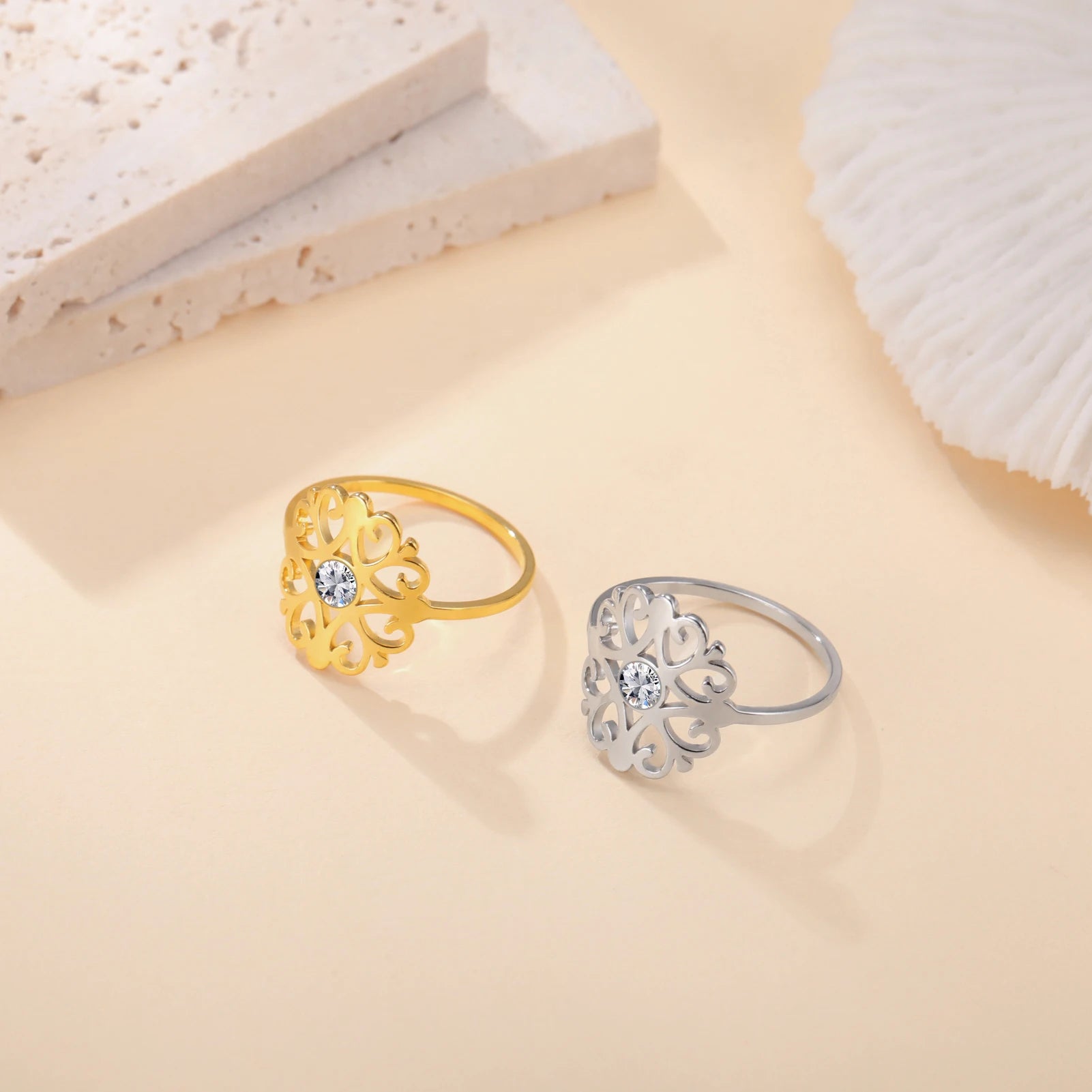 Skyrim Stainless Steel Flower Ring With Clear Zircon Women's Rings Wedding Band Bohemian Jewelry Anniversary Gift Wholesale