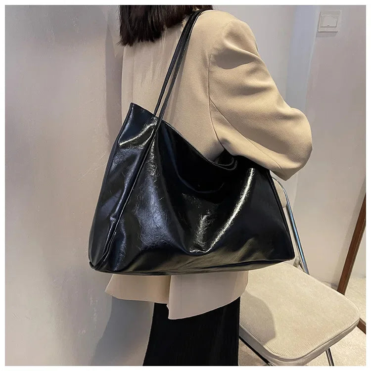 Women Tote Bags Fashion Underarm Pouch Large Capacity Soft Pu Shoulder Bag Retro Crossbody Bag Casual Portable Bucket Bag