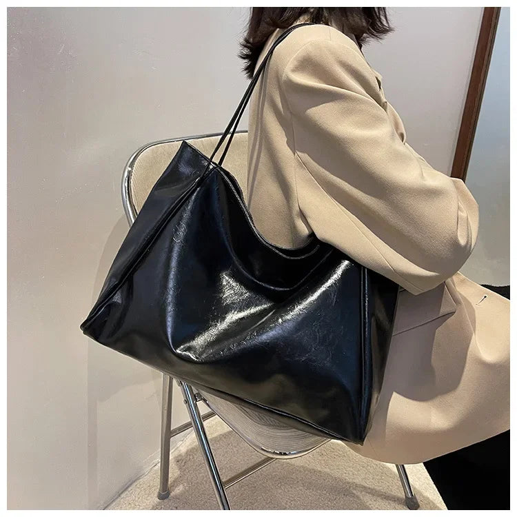 Women Tote Bags Fashion Underarm Pouch Large Capacity Soft Pu Shoulder Bag Retro Crossbody Bag Casual Portable Bucket Bag