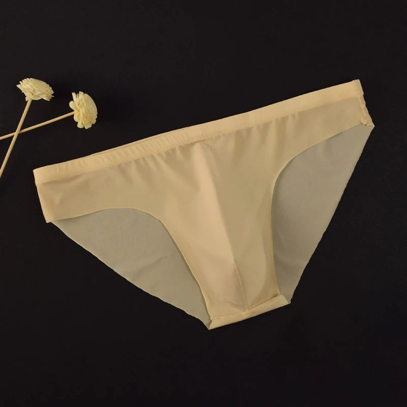Men's Seamless Thong See-Through Underwear Ultra-Thin Low-Rise Sexy Solid Color Briefs Skin Friendly Soft Elastic Underpants