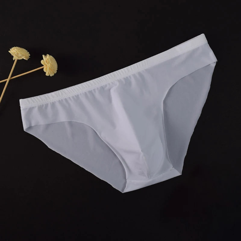 Men's Seamless Thong See-Through Underwear Ultra-Thin Low-Rise Sexy Solid Color Briefs Skin Friendly Soft Elastic Underpants