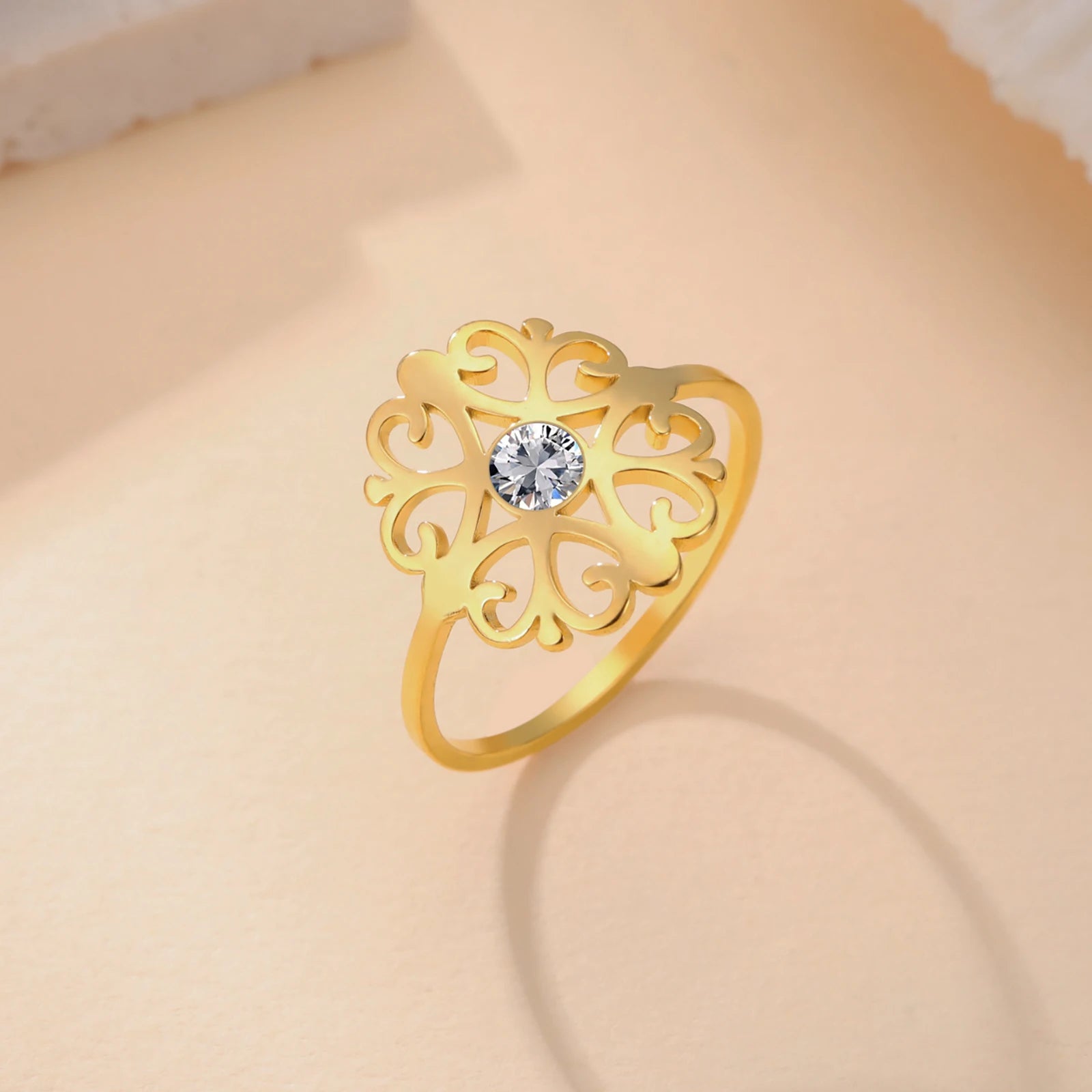 Skyrim Stainless Steel Flower Ring With Clear Zircon Women's Rings Wedding Band Bohemian Jewelry Anniversary Gift Wholesale