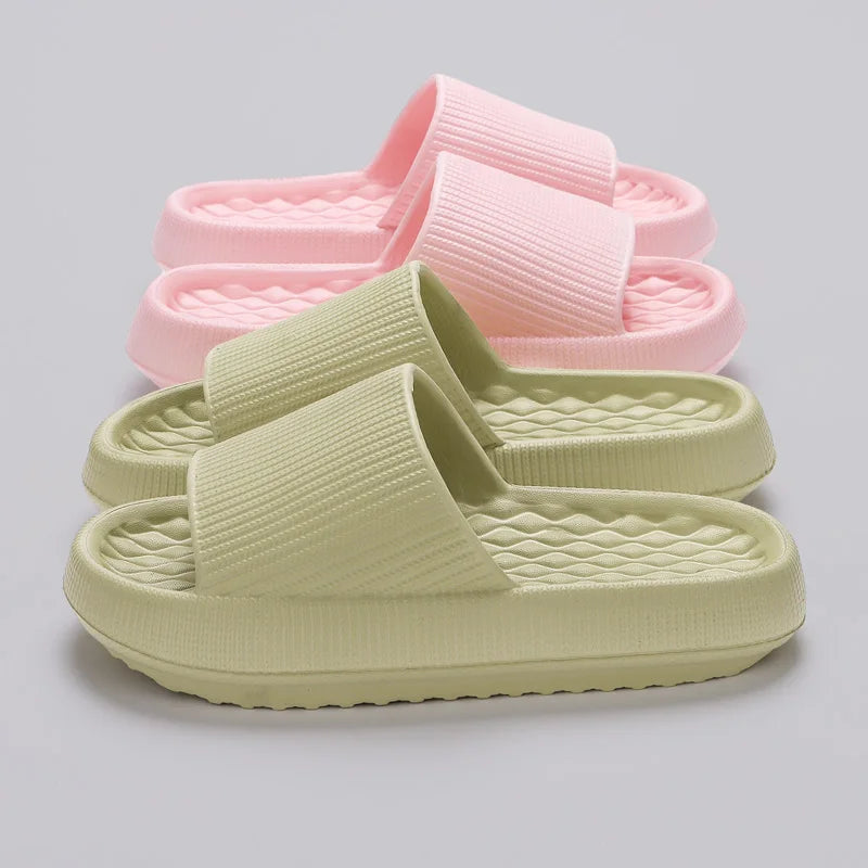 Thick Bottom Cloud Slippers Women Soft Sole Eva Indoor Slides Couple Bathroom Shoes Summer Non-Slip Platform Sandals Flip Flops